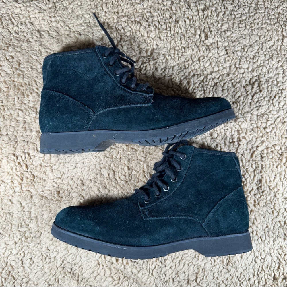 UGG Australia Mens Moreau Black Suede Military Combat Boots 

size 9